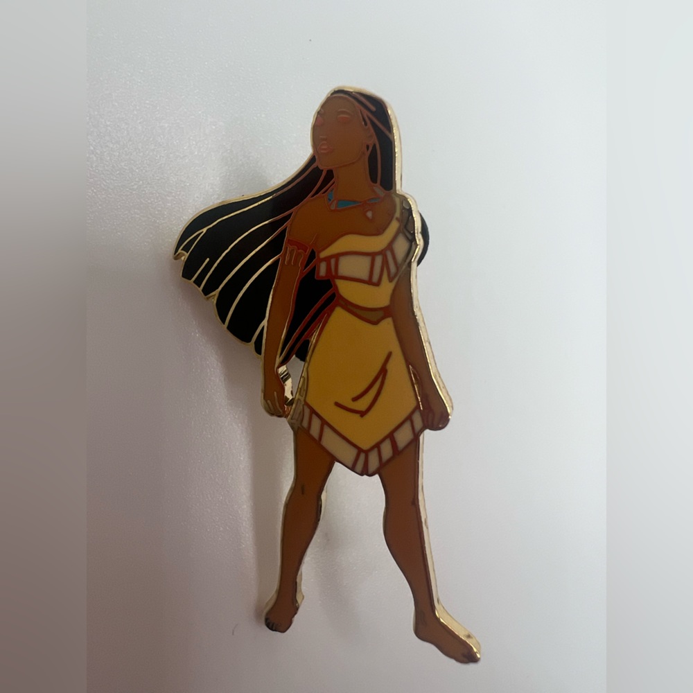 Disney Pocahontas Pin